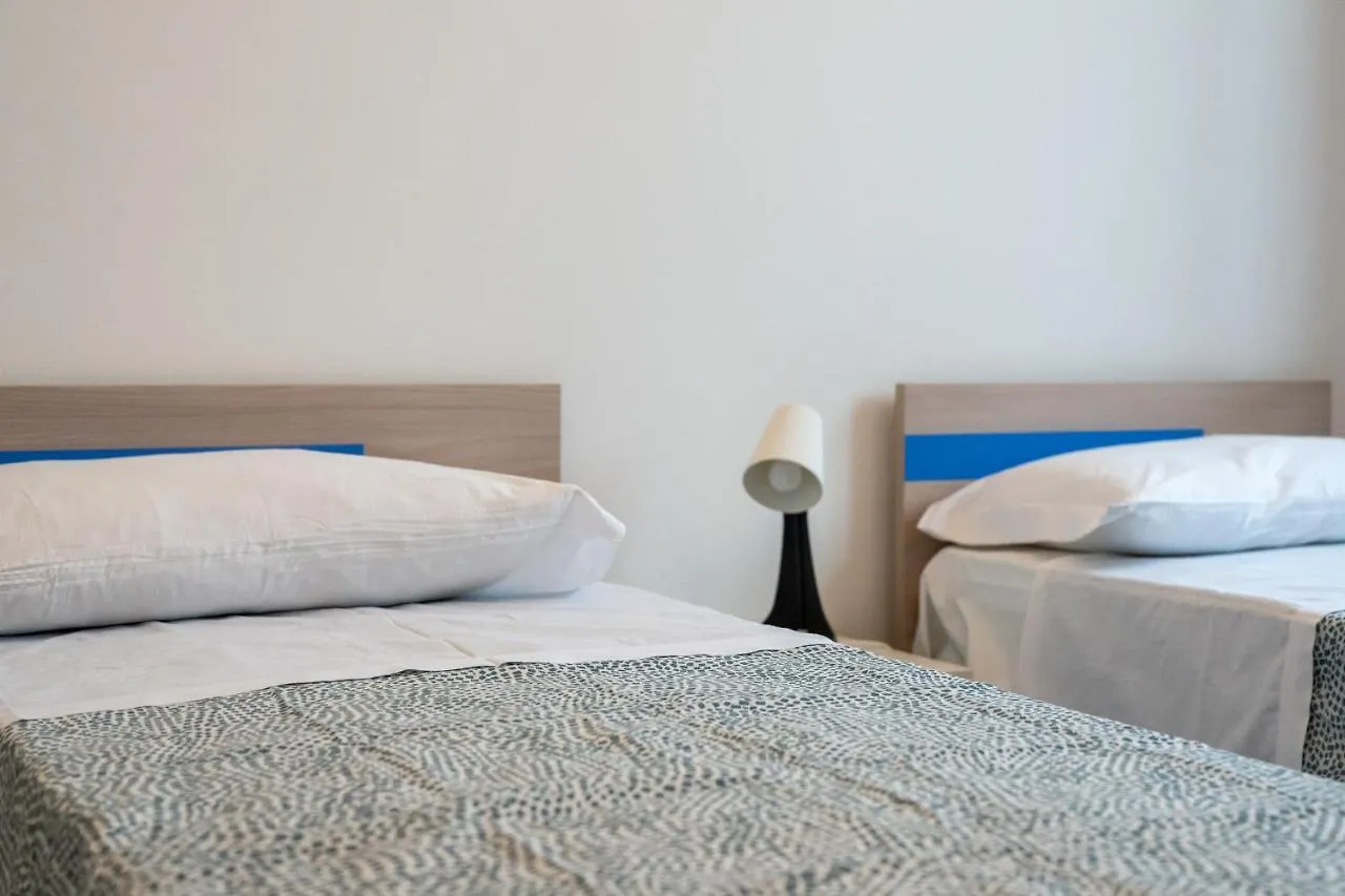Gasthuis Cortile Dei Giusti - Combo Guesthouse Palermo