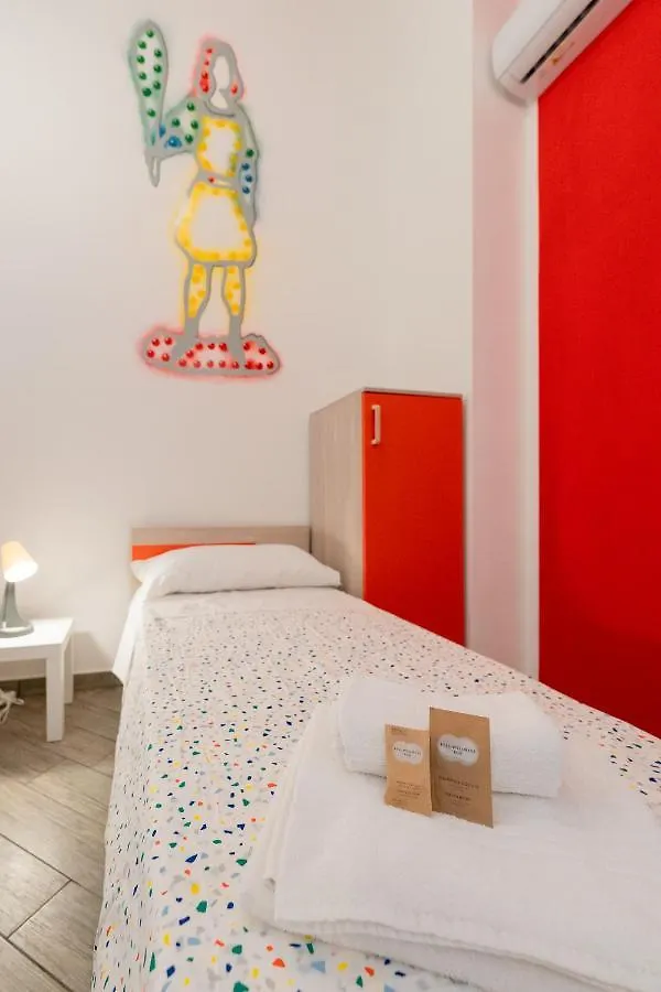Cortile Dei Giusti - Combo Guesthouse Palermo 0*,  Italië