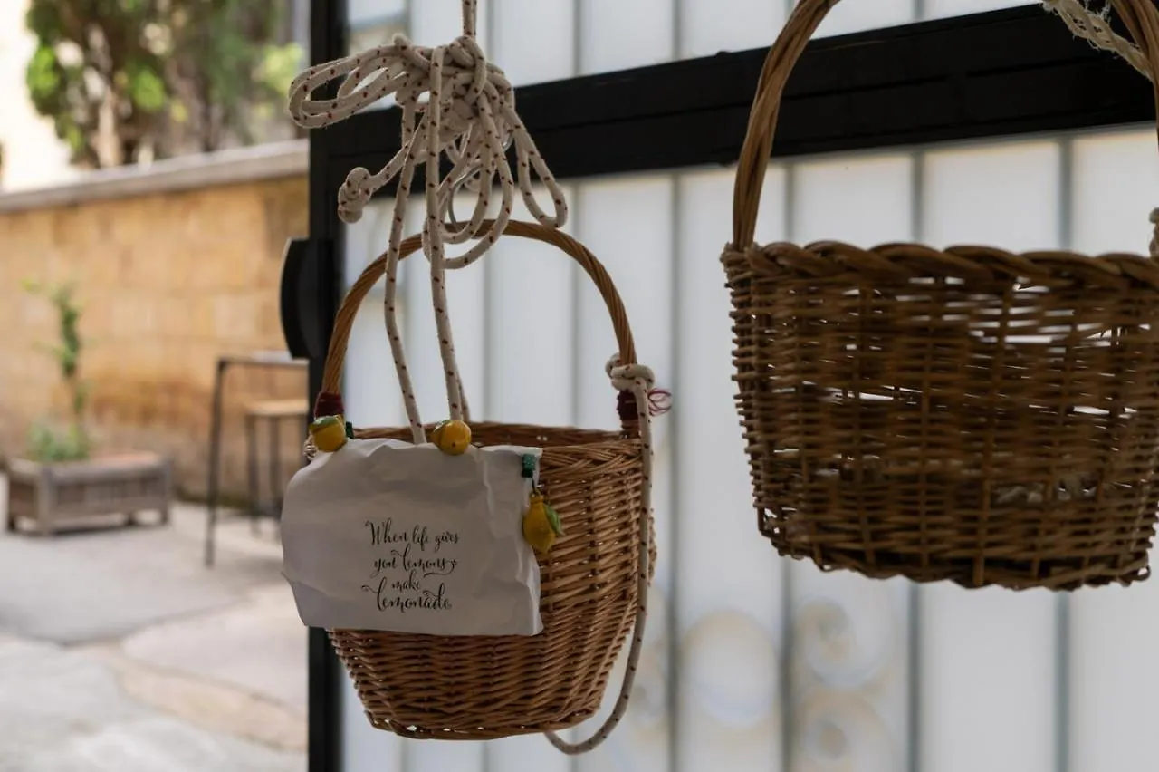 Affittacamere Cortile Dei Giusti - Combo Guesthouse Palermo