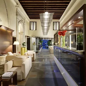 https://palazzo-giovanelli.hotelinveneto.com