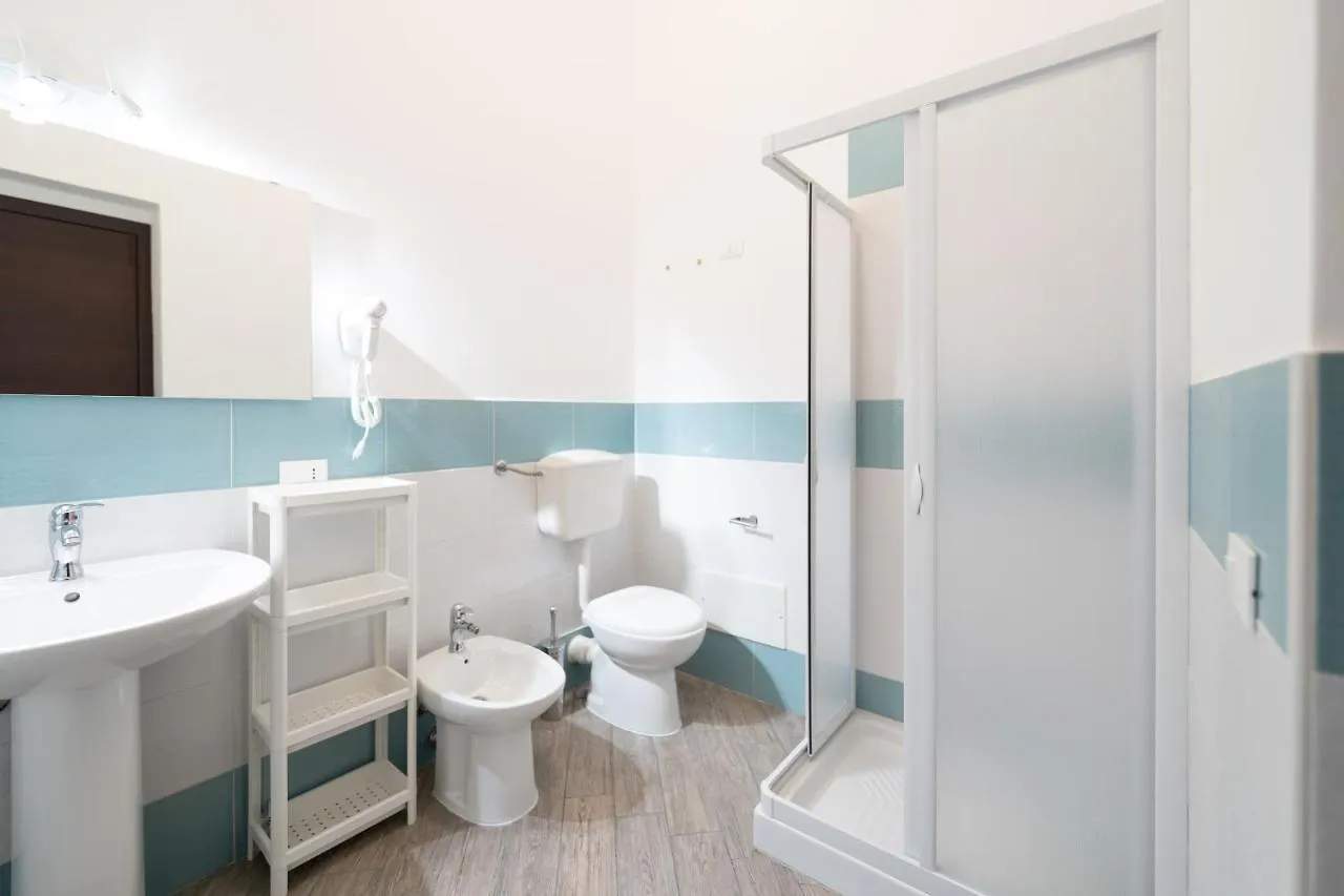 Cortile Dei Giusti - Combo Guesthouse Palermo 0*,  Italy