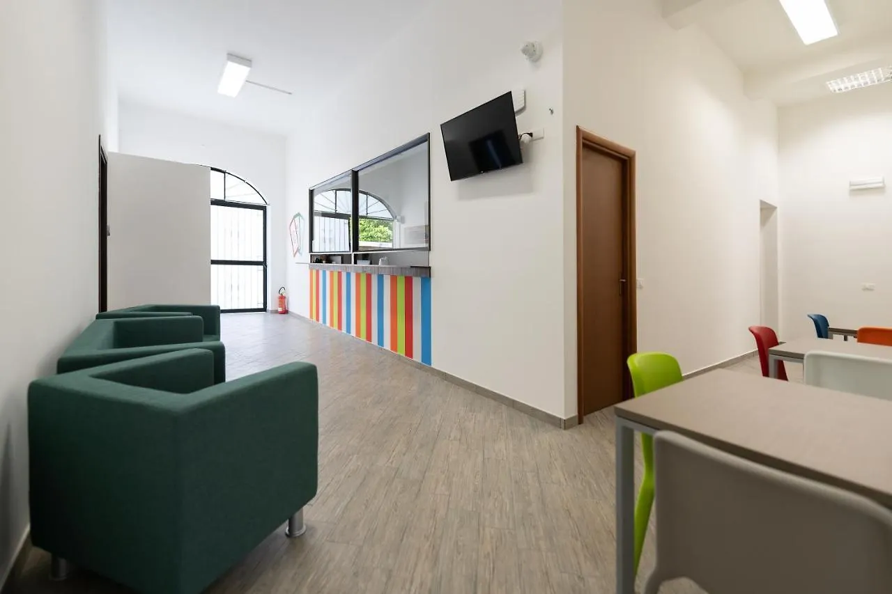 Cortile Dei Giusti - Combo Guesthouse Palermo Pensión